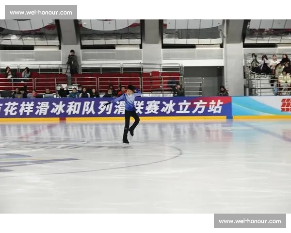 2025 北京花样滑冰联赛冰立方开赛 队列滑首秀成亮点 2025 北京花样滑冰联赛冰立方开赛 队列滑首秀成亮点